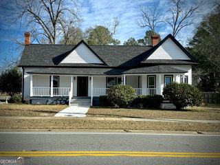 106 N Line Street, Dexter, GA 31019