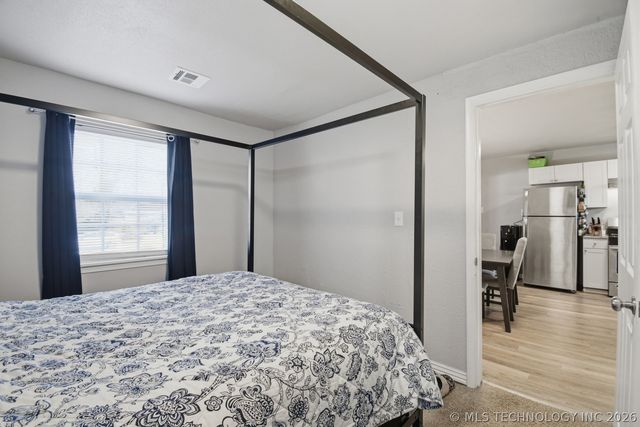 332 E Zion Street, Tulsa, OK 74106