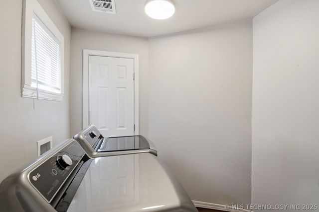 332 E Zion Street, Tulsa, OK 74106