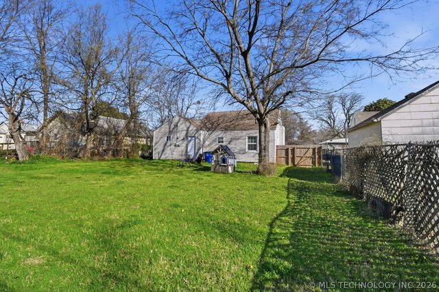 332 E Zion Street, Tulsa, OK 74106