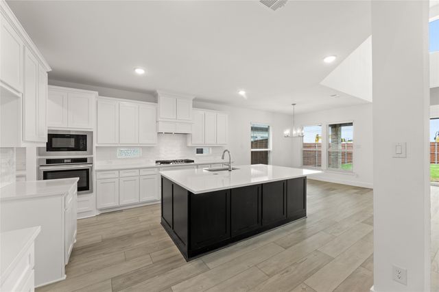 3739 Milwaukee Avenue, Midlothian, TX 76065