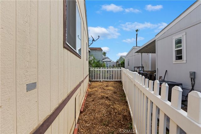 21210 Arrow Highway 36, Covina, CA 91724