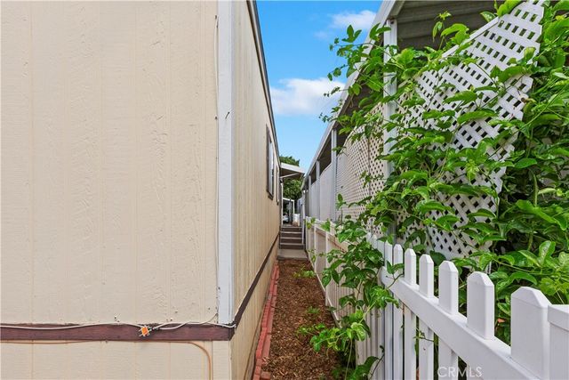 21210 Arrow Highway 36, Covina, CA 91724