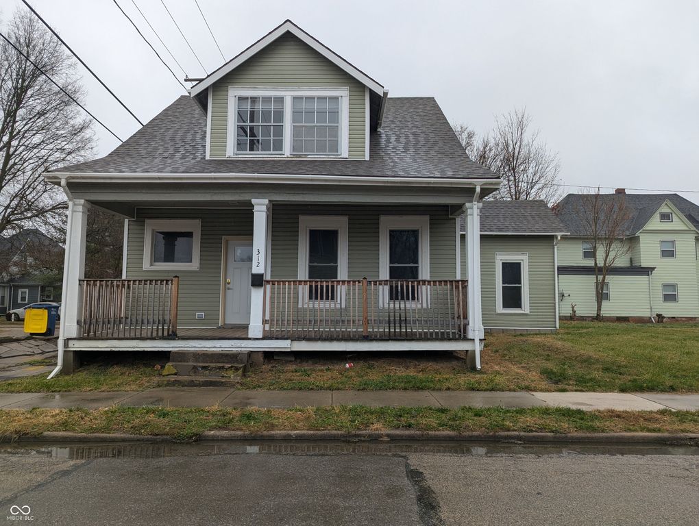 312 S Gharkey Street, Muncie, IN 47305