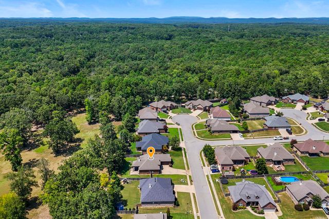 6021 Hardin Dr, Bryant, AR 72022