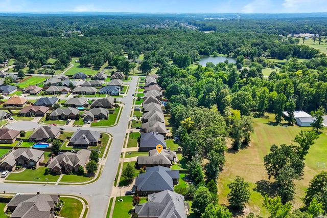 6021 Hardin Dr, Bryant, AR 72022