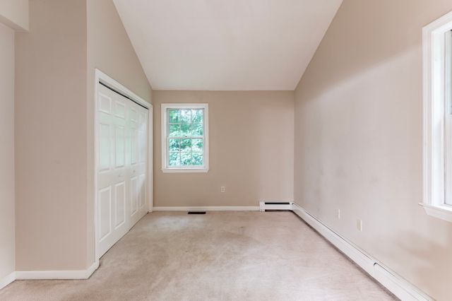 88 Forrest Rd, Westford, MA 01886
