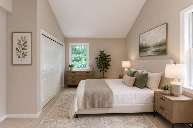 88 Forrest Rd, Westford, MA 01886