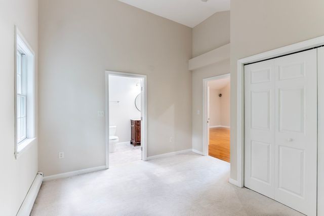 88 Forrest Rd, Westford, MA 01886