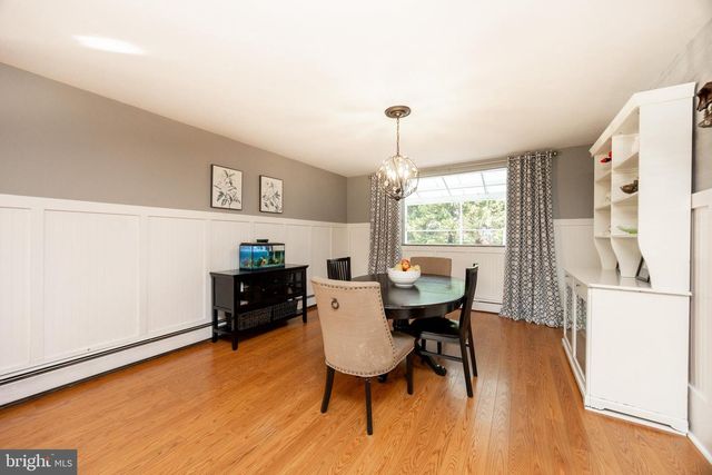 220 N NORRIS AVE, Phoenixville, PA 19460