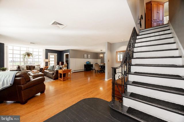 220 N NORRIS AVE, Phoenixville, PA 19460