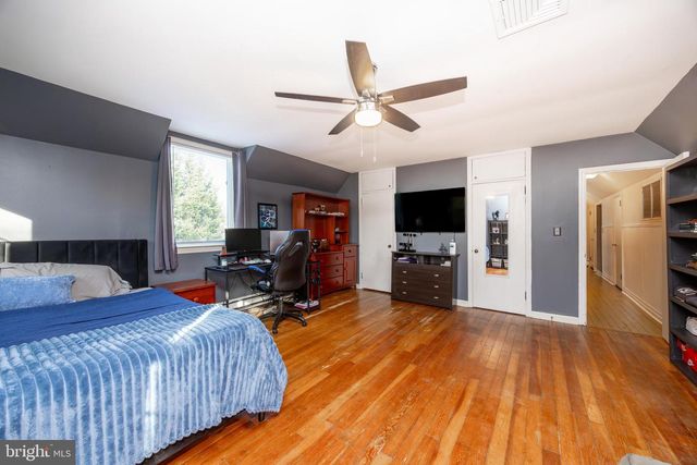 220 N NORRIS AVE, Phoenixville, PA 19460