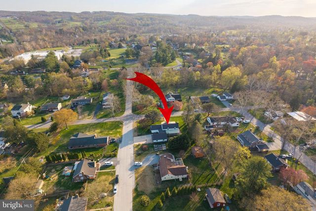 220 N NORRIS AVE, Phoenixville, PA 19460