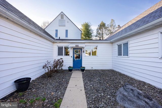 220 N NORRIS AVE, Phoenixville, PA 19460