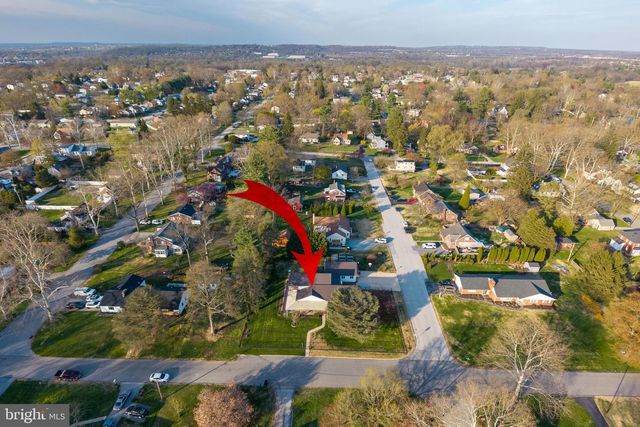 220 N NORRIS AVE, Phoenixville, PA 19460