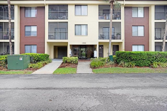 13602 S VILLAGE DRIVE 1205, Tampa, FL 33618