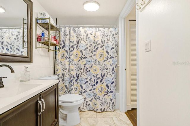 13602 S VILLAGE DRIVE 1205, Tampa, FL 33618