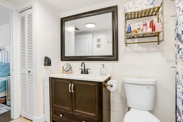 13602 S VILLAGE DRIVE 1205, Tampa, FL 33618