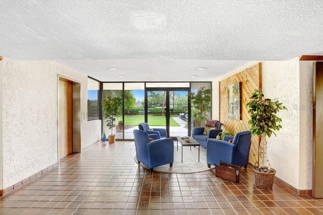 13602 S VILLAGE DRIVE 1205, Tampa, FL 33618