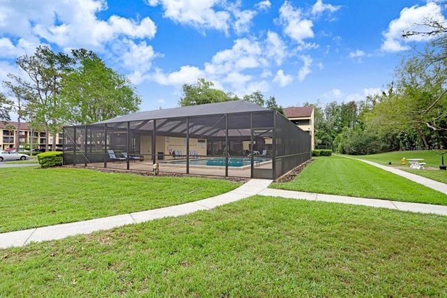 13602 S VILLAGE DRIVE 1205, Tampa, FL 33618