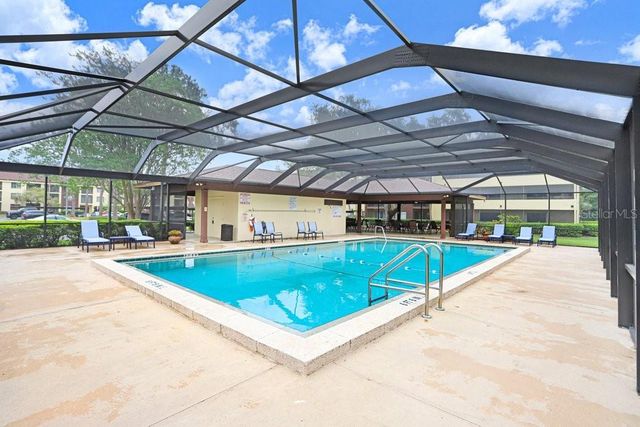 13602 S VILLAGE DRIVE 1205, Tampa, FL 33618