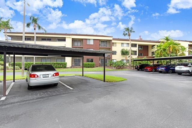 13602 S VILLAGE DRIVE 1205, Tampa, FL 33618