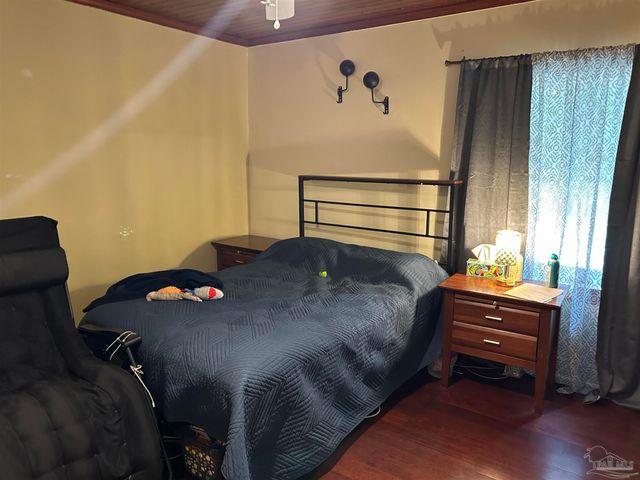 6500 Sanders St, Milton, FL 32570