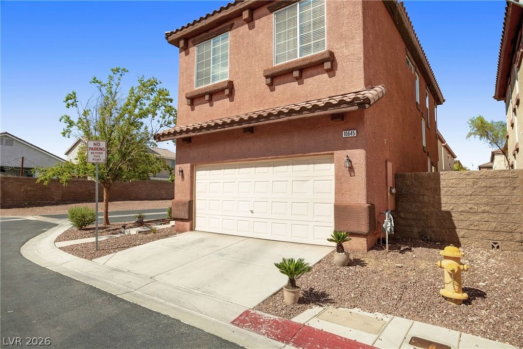 10645 Lessona Street, Las Vegas, NV 89141 — photo 2