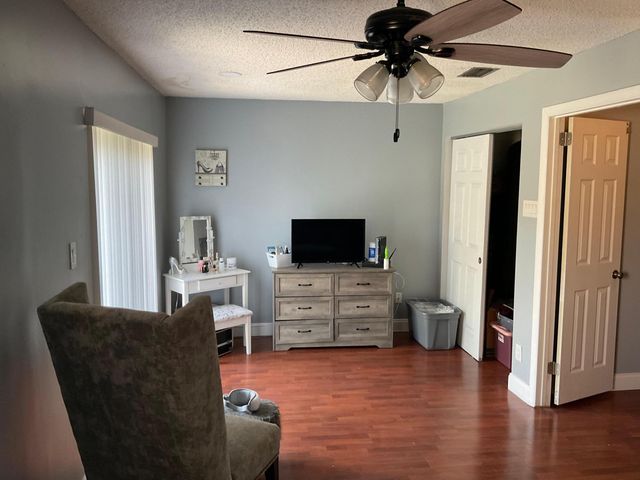 64 Canterbury Lane, Tamarac, FL 33319