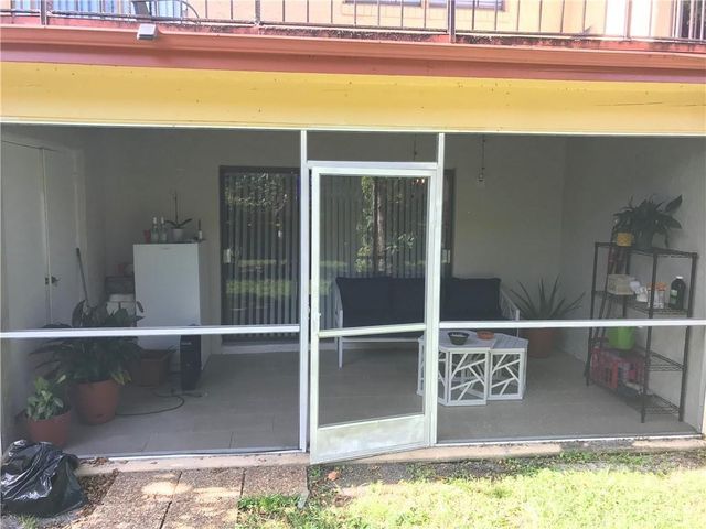 64 Canterbury Lane, Tamarac, FL 33319