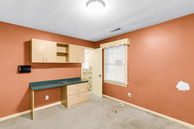 5433 Pennsylvania Avenue, North Charleston, SC 29406