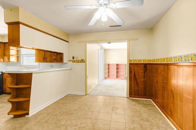 5433 Pennsylvania Avenue, North Charleston, SC 29406