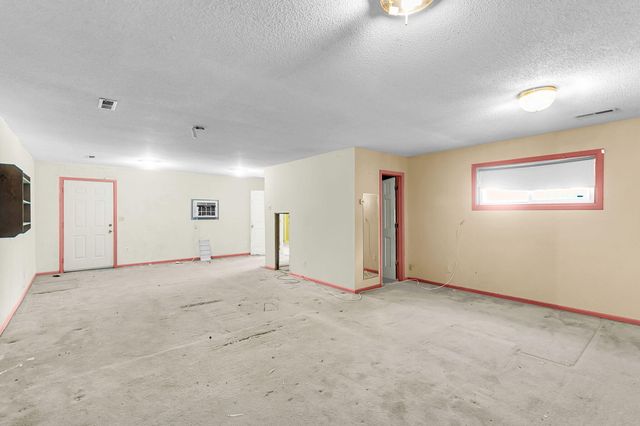 5433 Pennsylvania Avenue, North Charleston, SC 29406