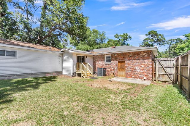 5433 Pennsylvania Avenue, North Charleston, SC 29406