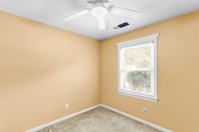 5433 Pennsylvania Avenue, North Charleston, SC 29406