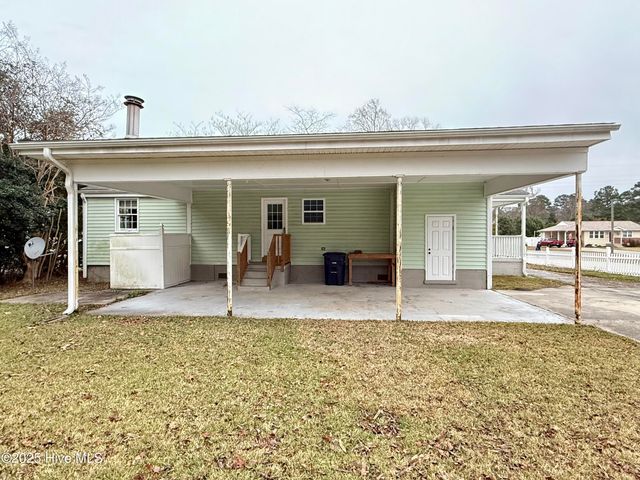 407 Seminole Trail, Jacksonville, NC 28540