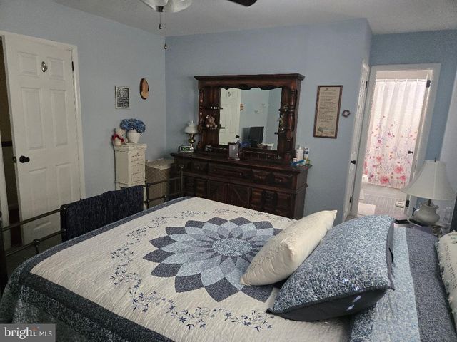 184 DIANE AVE, Hatboro, PA 19040