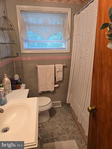 184 DIANE AVE, Hatboro, PA 19040