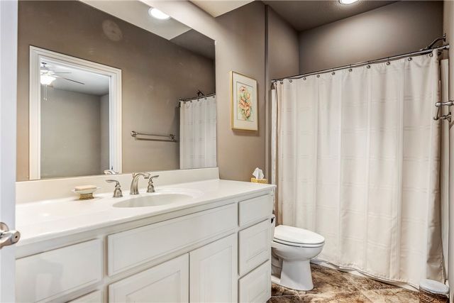 24 Kirkliston Lane, Bella Vista, AR 72715