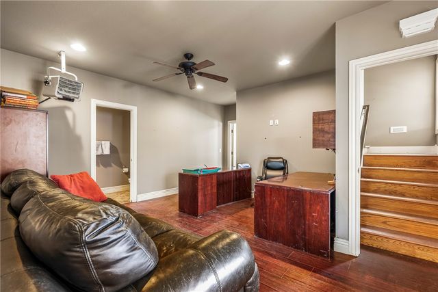 24 Kirkliston Lane, Bella Vista, AR 72715