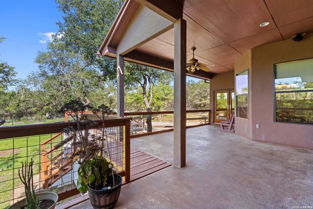 152 PICO CT, San Marcos, TX 78666