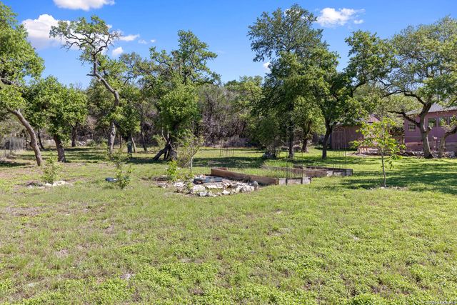 152 PICO CT, San Marcos, TX 78666
