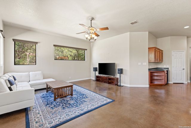 152 PICO CT, San Marcos, TX 78666