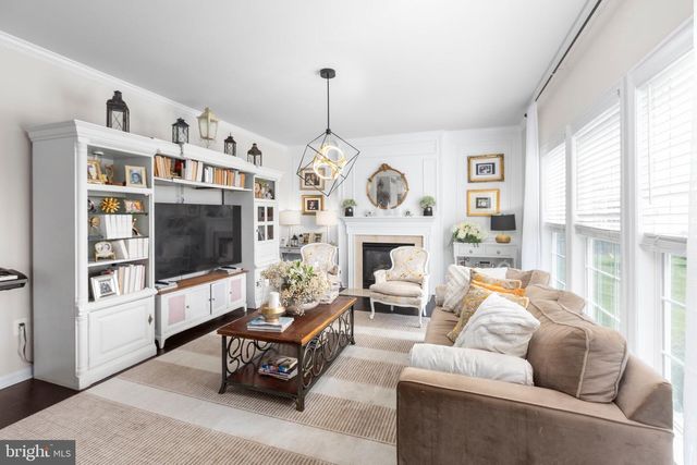 50 HAMSTEAD RD, Fredericksburg, VA 22405