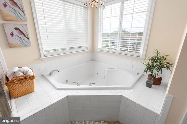 50 HAMSTEAD RD, Fredericksburg, VA 22405