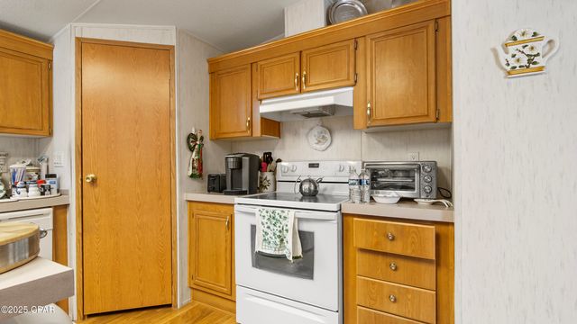 3309 Lykins Road, Chipley, FL 32428