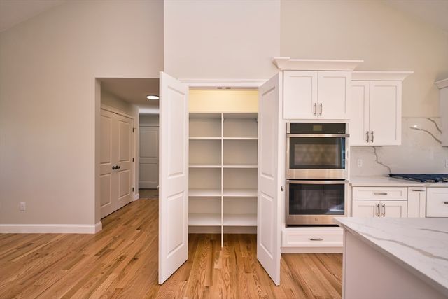 14 Westview Drive, Dartmouth, MA 02747