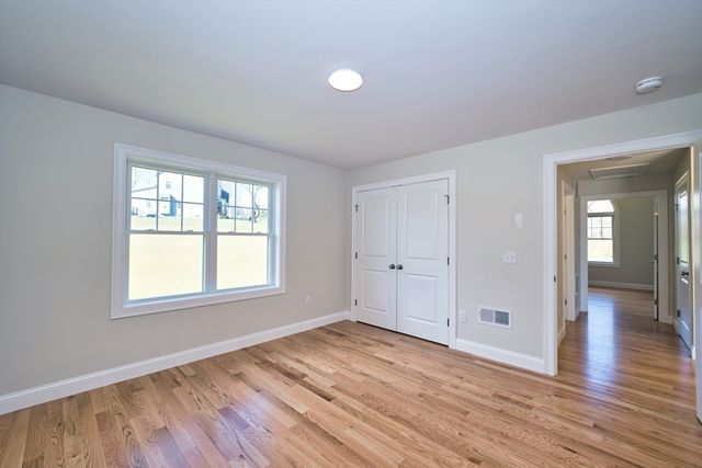 14 Westview Drive, Dartmouth, MA 02747