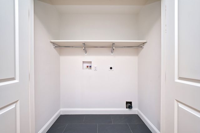 14 Westview Drive, Dartmouth, MA 02747