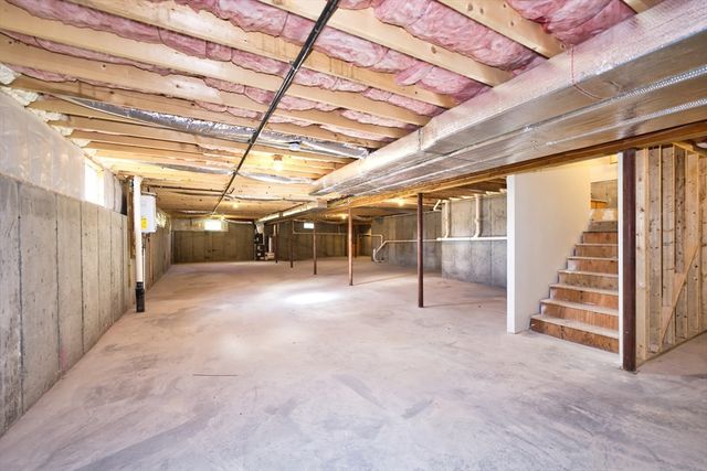 14 Westview Drive, Dartmouth, MA 02747